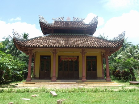   Đền thờ Đào Duy Từ  tại Hoài Nhơn (Bình Định)  Ảnh: T.L