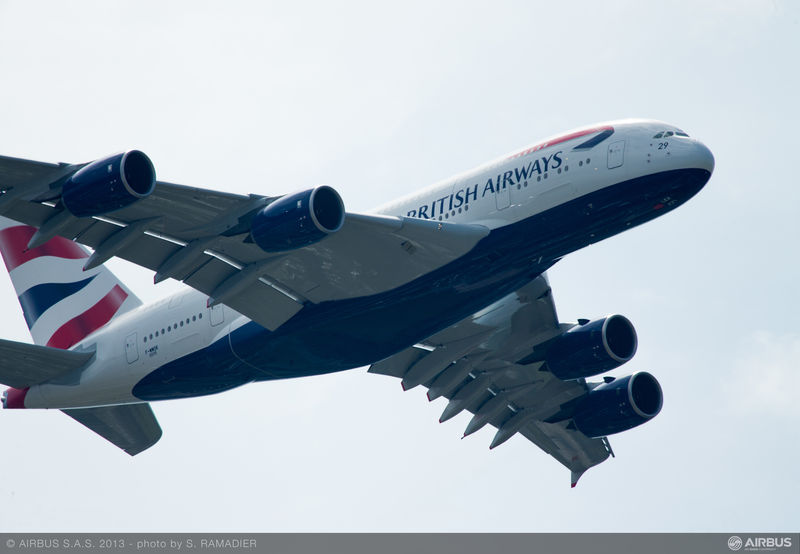 Chiếc máy bay chở khách lớn nhất thế giới A380. (Ảnh: Adsadvance.)