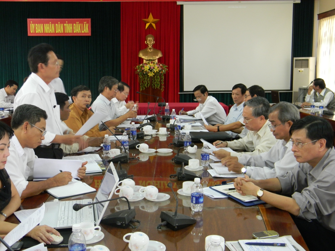 Ông Võ Văn Tập, Chủ tịch UBND huyện Ea H’leo giải trình làm rõ thêm một số nội dung liên quan đến vụ việc từng cộng đồng bị lấn chiếm (Báo Dak Lak đã phản ánh) 