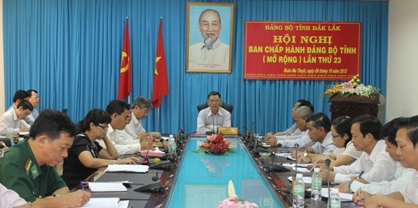 Phiên họp sáng 9-10