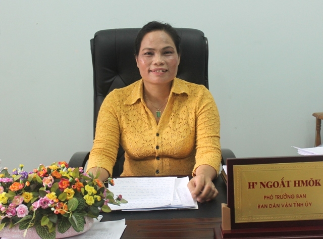 Bà H’Ngoắt  H’Mok, Phó Trưởng Ban Dân vận Tỉnh ủy 