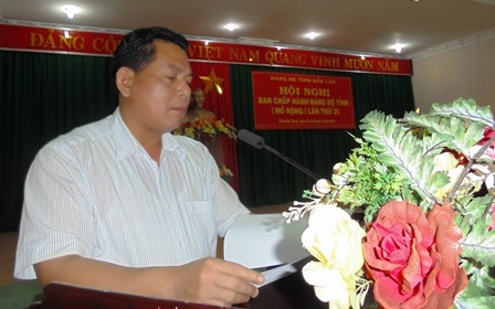 Ủy viên Trung ương Đảng, Bí thư Tỉnh ủy Niê Thuật phát biểu tại Hội nghị  