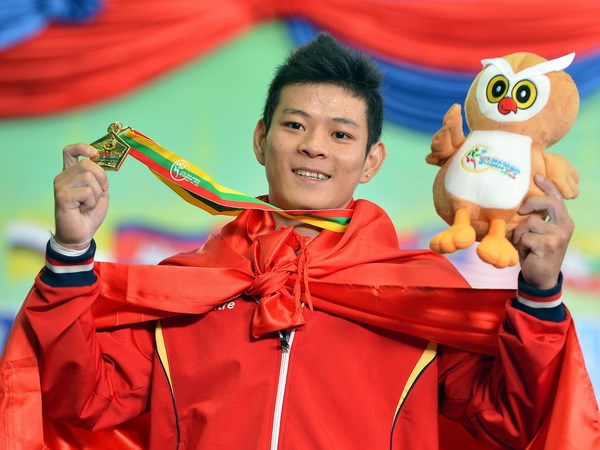 Thạch Kim Tuấn phá hai kỷ lục SEA Games