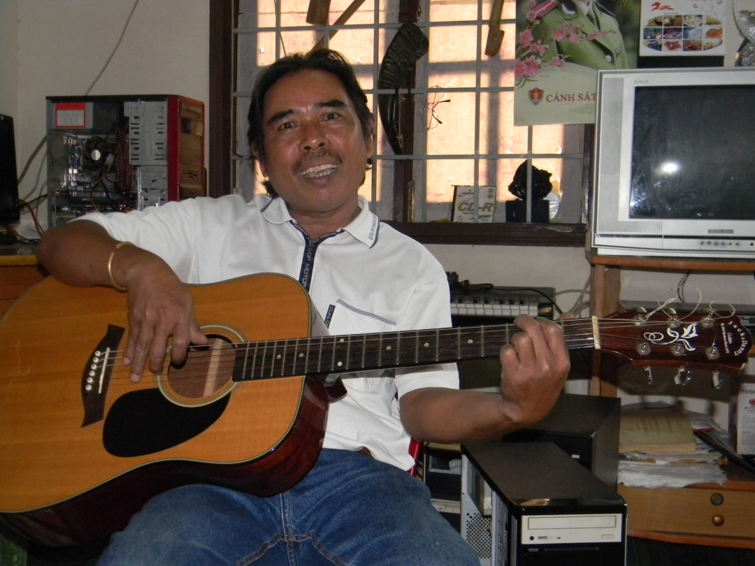 Nhạc sĩ Y Phôn Ksor.