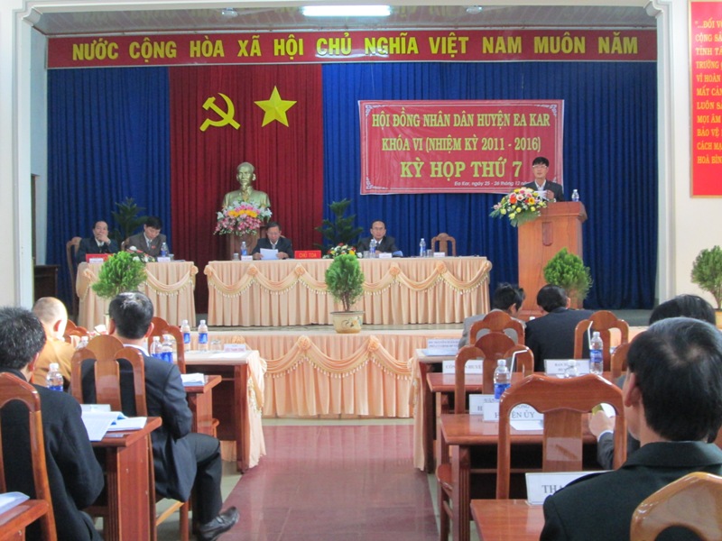 Quang cảnh kỳ họp