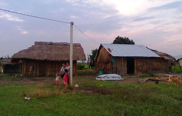 Thôn 2 là thôn có tỷ lệ hộ nghèo cao nhất trong 10 thôn, buôn trên địa bàn xã Cư Elang với tỷ lệ trên 76%.