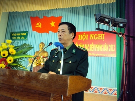 Đại tá Đỗ Minh Hảo, Chỉ huy trưởng Bộ Chỉ huy Bộ đội Biên phòng tỉnh đánh giá kết quả hoạt động của lực lượng biên phòng năm 2013