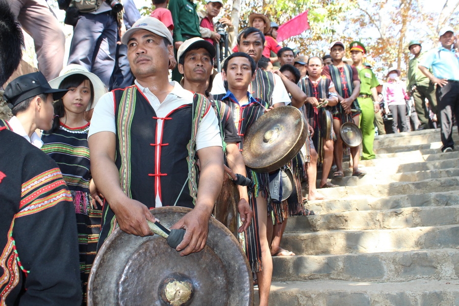 Trang nghiêm trong lễ cúng