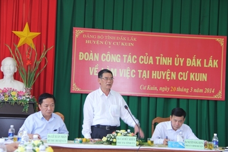 Phó Bí thư Thường trực Tỉnh ủy Cao Đức Khiêm phát biểu tại buổi làm việc