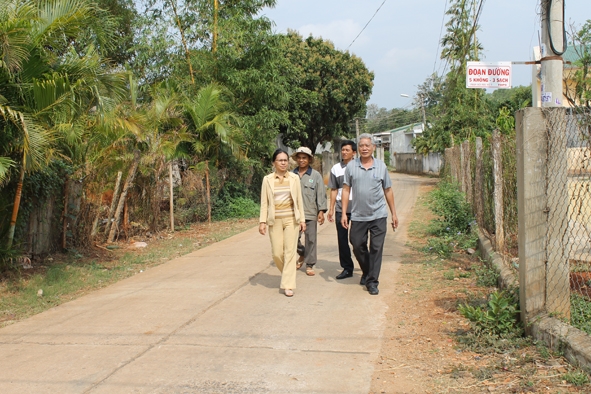 Một con đường “5 không, 3 sạch” ở tổ dân phố 9, phường Ea Tam (TP.Buôn Ma Thuột). 