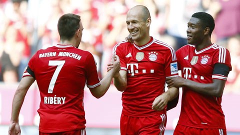 Sự thăng hoa của Robben (giữa) và Ribery thời gian gần đây giúp Bayern thêm tự tin sẽ ngược dòng đánh bại Real