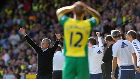 Cơ hội cho Mourinho và các học trò là không nhiều, nhưng họ không được phép buông xuôi 