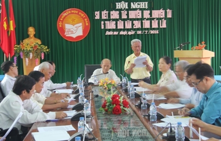 Lãnh đạo Hội Khuyến học tỉnh đánh giá hoạt động 6 tháng đầu năm 2014