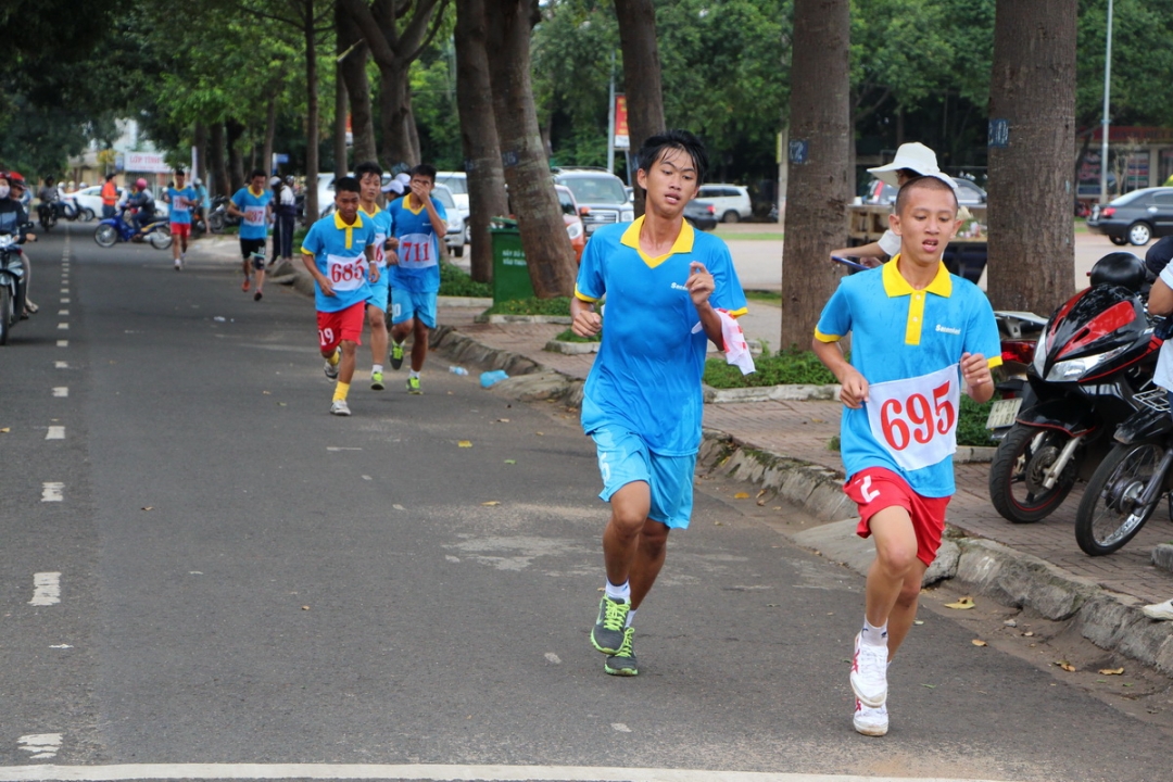 ... nhưng cũng không kém phần quyết liệt khi tranh tài