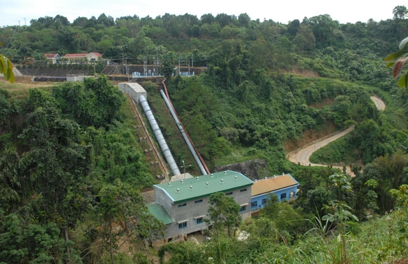 Các nhà máy thủy điện là một trong những đối tượng phải chi trả dịch vụ môi trường rừng.