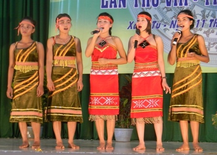 Trong ngày hội lần này....