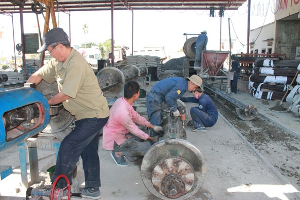 Công ty Cổ phần Công trình Việt Nguyên luôn quan tâm thực hiện đầy đủ các chế độ BHXH, BHYT, BHNT nhằm bảo đảm quyền lợi cho người lao động.