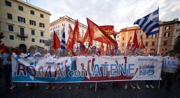 Người dân Italy tuần hành ủng hộ Hy Lạp nói 
