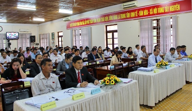 Các đại biểu tham dự Kỳ họp (Ảnh: H.G)