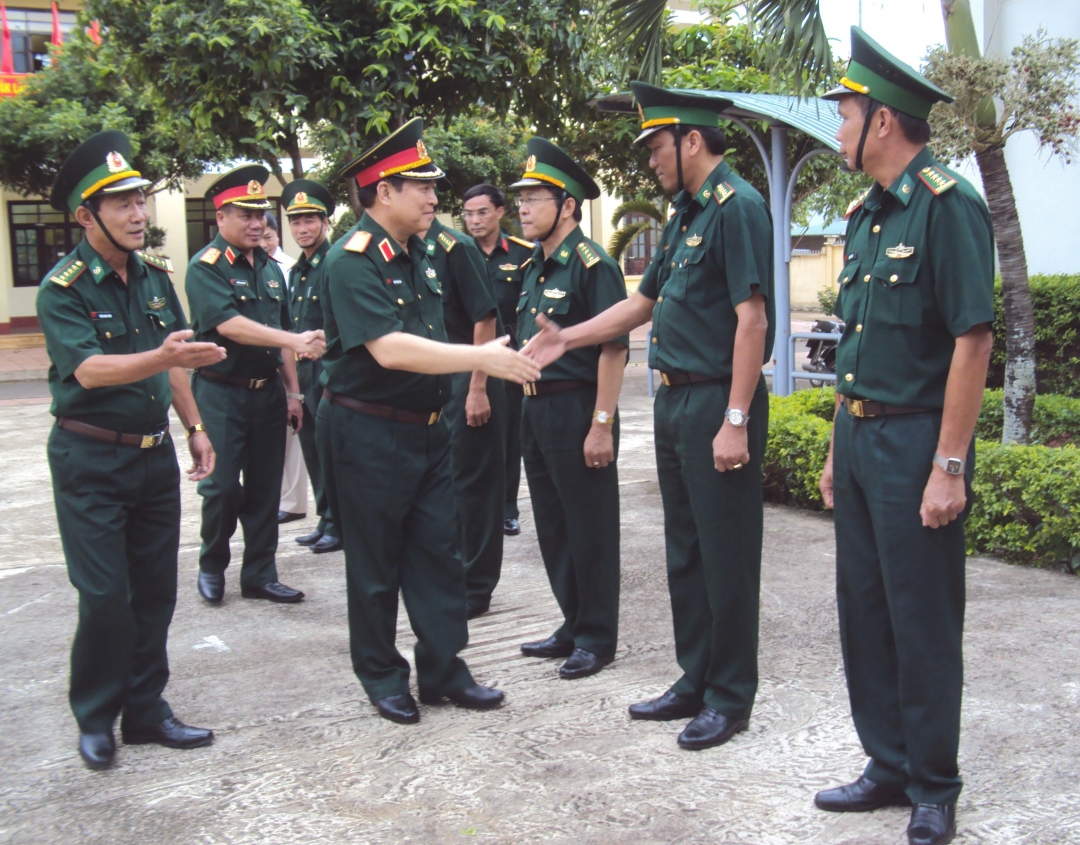 Bộ Chỉ huy Bộ đội Biên phòng tỉnh tiếp Thượng tướng Ngô Xuân Lịch.