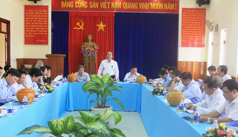 Quang cảnh buổi làm việc 