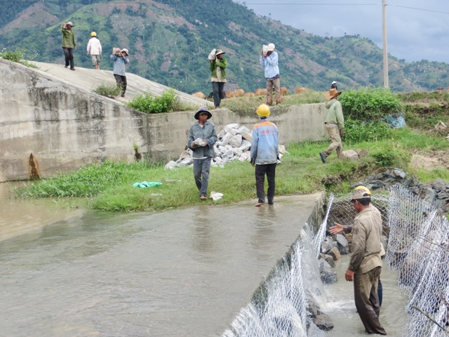 Sửa chữa công trình thủy lợi tại xã Ea Trul, huyện Krông Bông. Hình minh họa