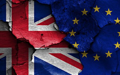 Nguy cơ Brexit phủ bóng xuống cuộc họp các Bộ trưởng Tài chính EU. Ảnh Reuters