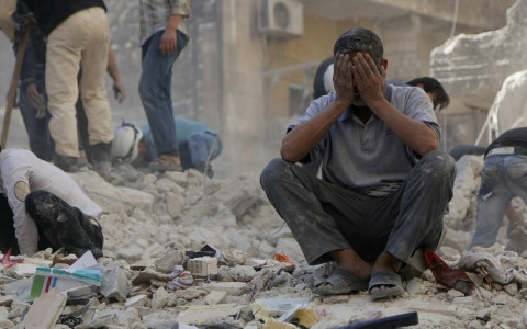 Chiến sự tại Syria đã đem lại quá nhiều đau thương mất mát cho người dân tại quốc gia Trung Đông này. Ảnh: AP.