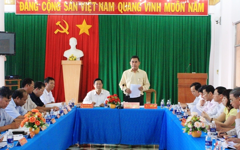 Phó Bí thư Tỉnh ủy, Chủ tịch HĐND tỉnh  Y Biêr Niê