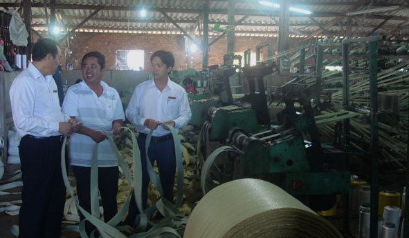 Công ty TNHH Đông Phương Ea Kar đang hoạt động hiệu quả nhờ vốn vay từ Agribank Đắk Lắk.    								      Ảnh: Giang Nam