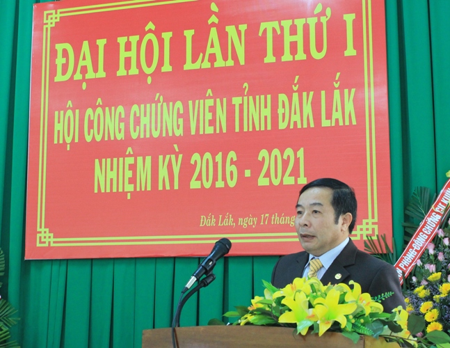 Giám đốc Sở Tư Pháp Nguyễn Minh Thuận phát biểu chỉ đạo tại Đại hội.