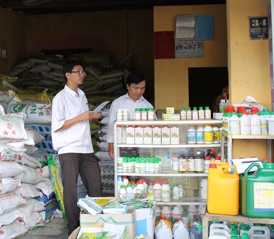 Một cửa hàng kinh doanh thuốc bảo vệ thực vật tại huyện M'Đrắk