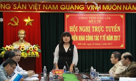 Phó Chủ tịch UBND tỉnh H'Yim K'Đoh phát biểu tại Hội nghị. 