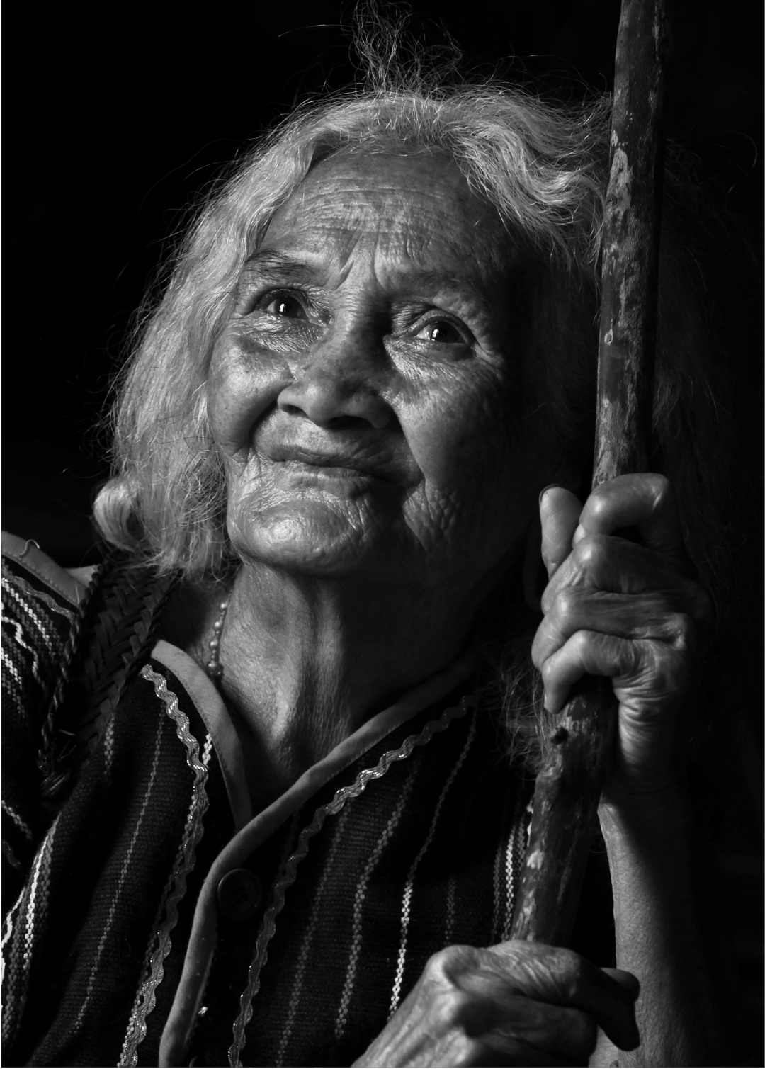 Một tác phẩm trong bộ ảnh “Chân dung các bà mẹ Tây Nguyên” của NSNA Nguyễn Hương Vượng.