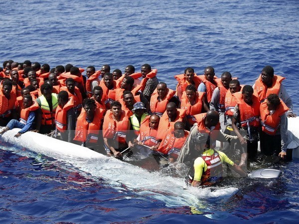 Khủng hoảng người di cư - một thách thức lớn của EU.
