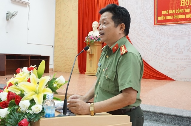 Đồng chí Nguyễn Tài Hợp, Phó Chủ nhiệm UBKT Đảng uỷ Công an tỉnh  phát biểu thảo luận tại Hội nghị. 