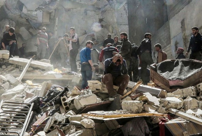 Cảnh hoang tàn sau vụ tấn công của Mỹ vào Syria. (Nguồn: ABC News)