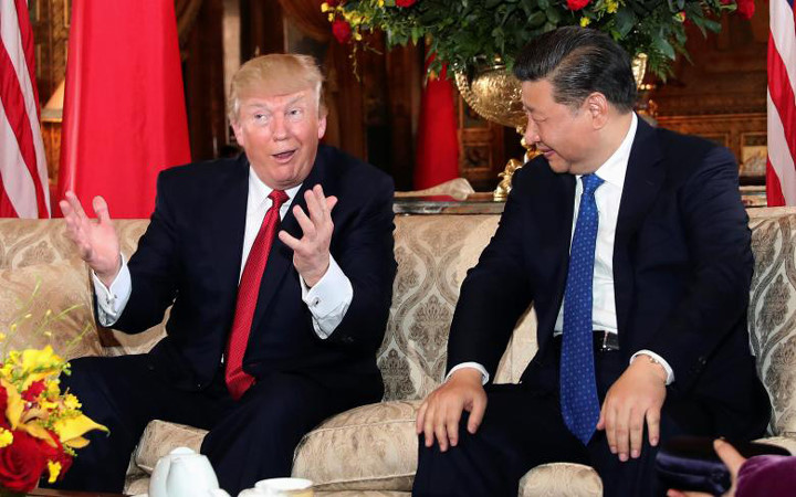 Ông Trump đã tiếp thân mật Chủ tịch Trung Quốc Tập Cận Bình tại khu nghỉ dưỡng Mar-a-Lago của gia đình ở Florida, một không gian riêng tư và tạo bầu không khí cởi mở. (Ảnh: Reuters)