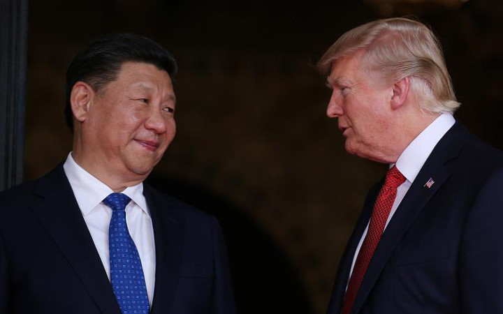 Ông Donald Trump gặp Chủ tịch Trung Quốc Tập Cận Bình. (Ảnh: Reuters)