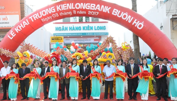 Ngân hàng TMCP Kiên Long là đơn vị mới nhất khai trương chi nhánh tại thị xã Buôn Hồ.  