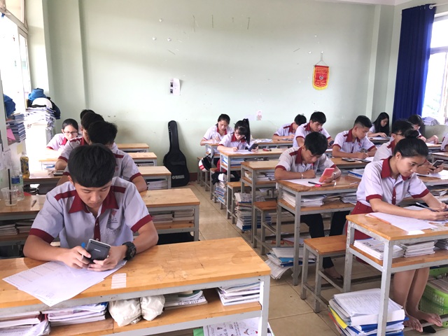Học sinh Trường THCS&THPT Đông Du (TP. Buôn Ma Thuột)