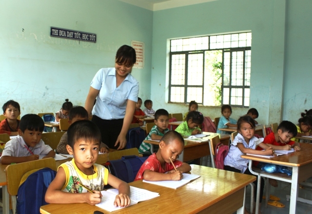 Một lớp học ở điểm trường Đắk Sar.