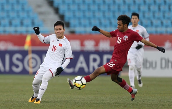 Quang Hải (19) -  người hùng trong trận bán kết  đã ghi 2 