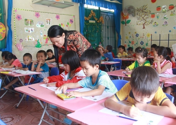 Một tiết học ở Trường Mẫu giáo Hoa Mai, xã Phú Xuân, huyện Krông Năng. Ảnh: Nguyên Hoa