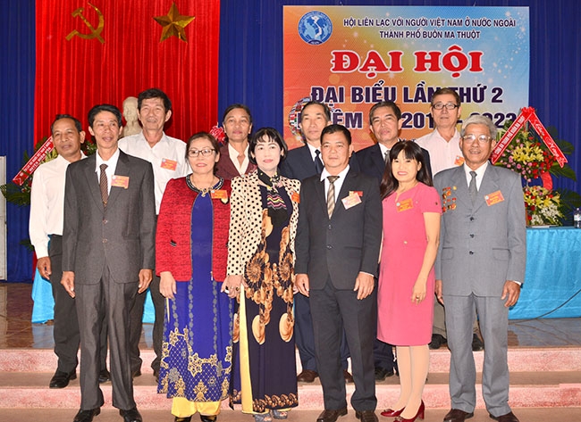 Ban Chấp hành Hội Liên lạc với người Việt Nam ở nước ngoài TP. Buôn Ma Thuột, nhiệm kỳ 2018-2022. 