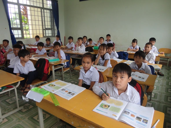 Giờ học của học sinh Trường Tiểu học Bế Văn Đàn huyện Cư Kuin .  