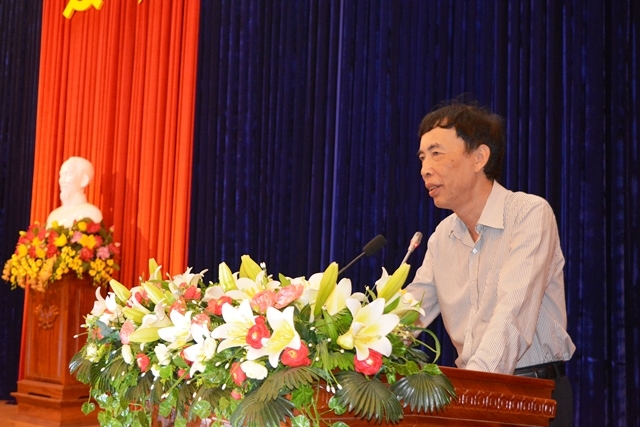 Tiến sĩ Võ Trí Thành, nguyên Phó Viện trưởng Viện Nghiên cứu Quản lý Kinh tế Trung ương thông tin tại Hội nghị.