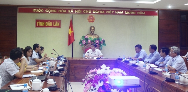 Các đại biểu tham dự cuộc họp