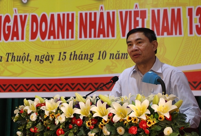 Ủy viên Trung ưởng Đảng, Phó Bí thư Tỉnh ủy Trần Quốc Cường phát biểu tại buổi gặp mặt
