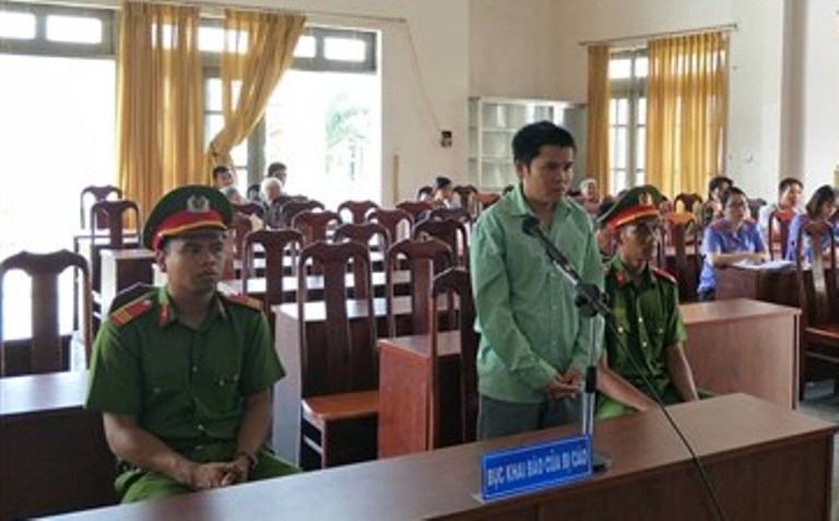 Bị cáo Phạm Văn Dũng tại phiên tòa.